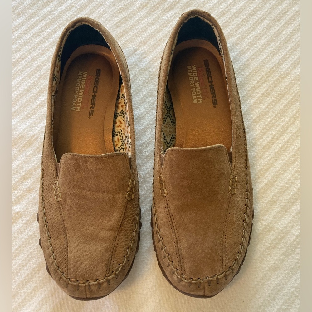 Skechers Comfort 7.5W Slip-on Loafers